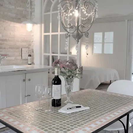 Store Ejlstrup Bed & Breakfast